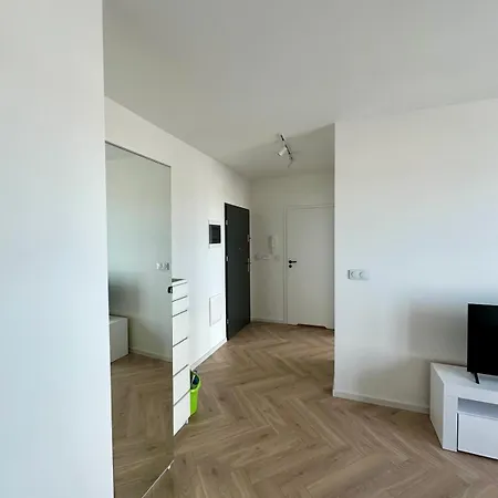 Piekny Widok Na Skytower 브로츠와프